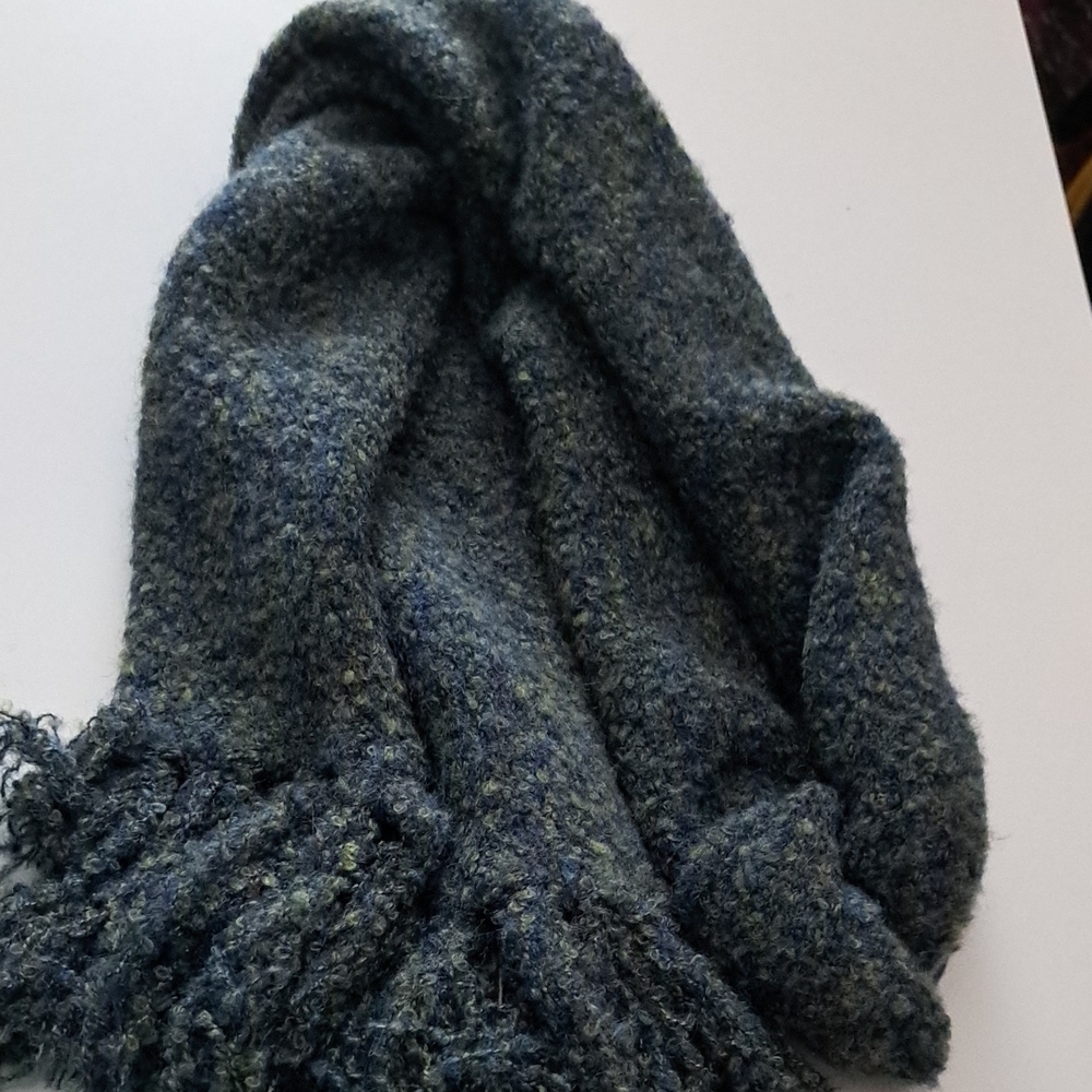 Dillards Wool Blend Cozy Blue Textured Scarf
